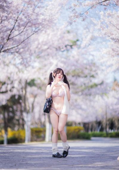 qq情侣头像欧美萌小孩_BD英语完整在线观看