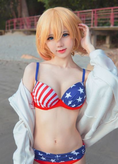 欧美蓝眼睛美女艺术照_国产剧在线观看视频