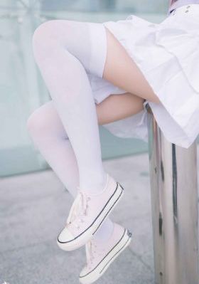 美女脱精光让男人桶下面免费_蓝光在线观看电视