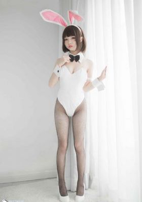 欧美制服诱惑第一页_完整版电影在线观看