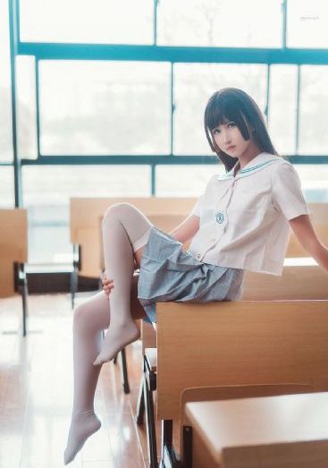 日韩美女操_国产剧电影在线观看