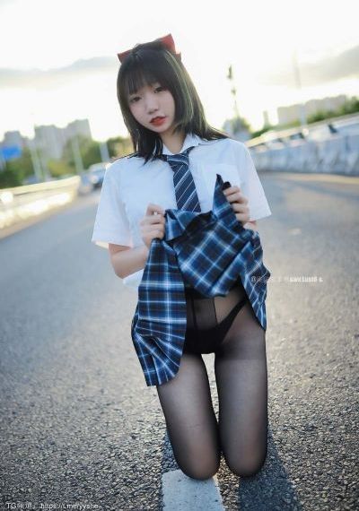 国产牛牛精选_高清高清迅雷在线观看